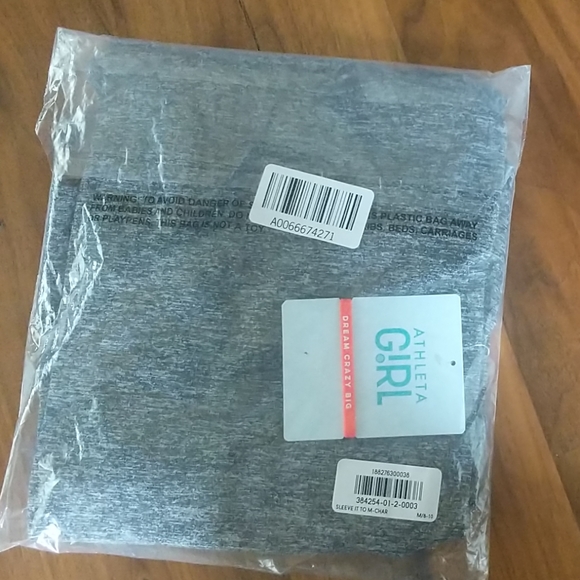 M 8/10 NWT Athleta Girl Sleeve It To Me Hoodie - Picture 2 of 2